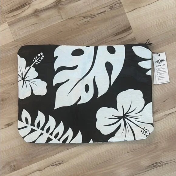 ALOHA Collection Waipio Black & White Max Bag - Picture 1 of 3